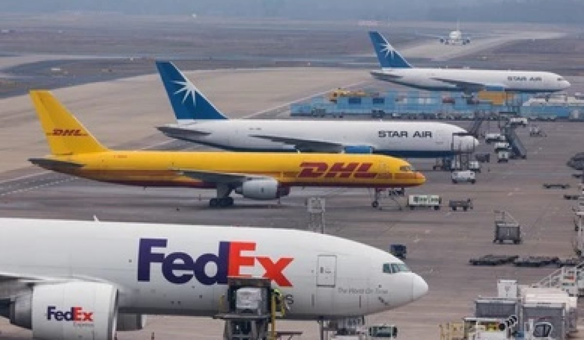 cologne-nrwgermany-02-03-18-260nw-1047512260